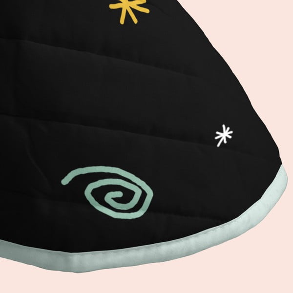 Čierny prešívaný pléd 270x260 cm Cosmic cats – Aware-image-4