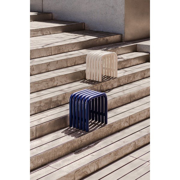 Modrá kovová záhradná stolička Nokk – noo.ma-image-4