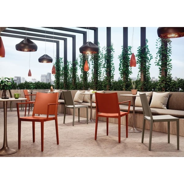 Svetlohnedá plastová záhradná stolička Mosk – Rojaplast-image-1