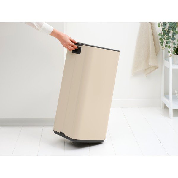 Béžový pedálový oceľový odpadkový kôš 30 l Bo – Brabantia-image-3