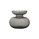 Svetlosivá sklenená ručne vyrobená váza (výška 9 cm) Inu – Zone