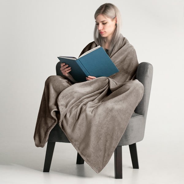 Hnedý pléd DecoKing Mic, 150 x 200 cm-image-1