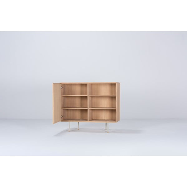 Nízka komoda z dubového dreva v bielo-prírodnej farbe 118x100 cm Fina – Gazzda-image-1