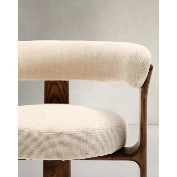 Hnedé/béžové jedálenské kreslo s podrúčkami z jaseňového dreva Granite – Kave Home-image-3