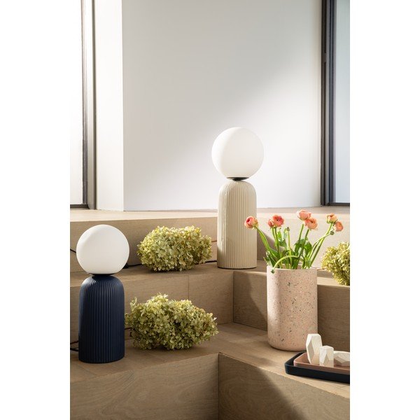 Modrá keramická stolová lampa so skleneným tienidlom (výška  38 cm) Dash – Zuiver-image-3