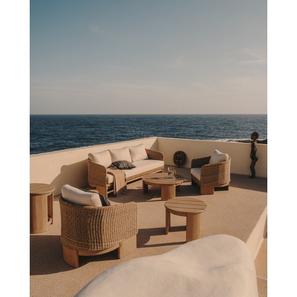 Béžová/v prírodnej farbe záhradná pohovka z umelého ratanu Xoriguer – Kave Home-image-4