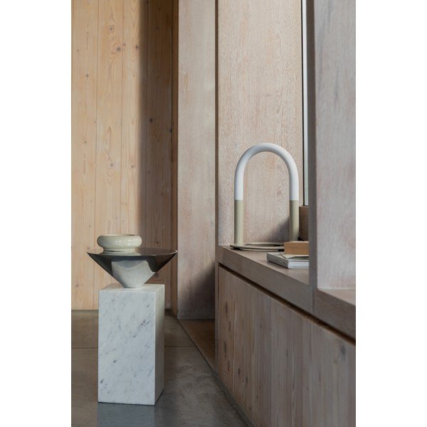 Béžová kovová LED stolová lampa so stmievačom (výška  36 cm) Arch – Zuiver-image-3