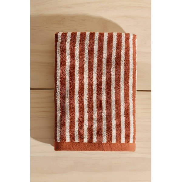 Koňakovohnedý/krémovobiely bavlnený uterák 50x70 cm Dixie – Jotex-image-1