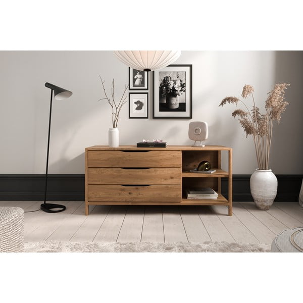 Nízka komoda z dubového dreva v prírodnej farbe 140x64 cm Twig – The Beds-image-1