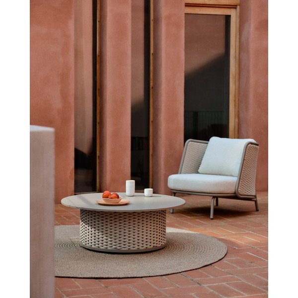 Béžový okrúhly vnútorný a vonkajší koberec z recyklovaných vlákien ø 150 cm Despas – Kave Home-image-1