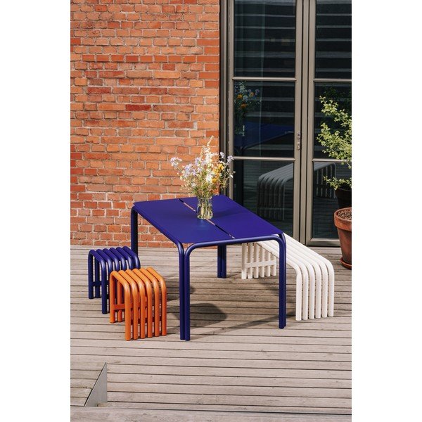 Kovový záhradný jedálenský stôl 84x135 cm Nokk – noo.ma-image-1