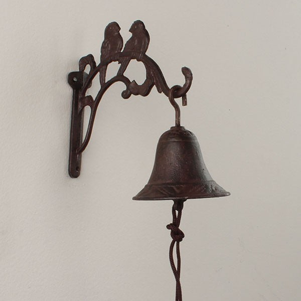 Nástenný  liatinový zvonček s vtáčikmi Dakls