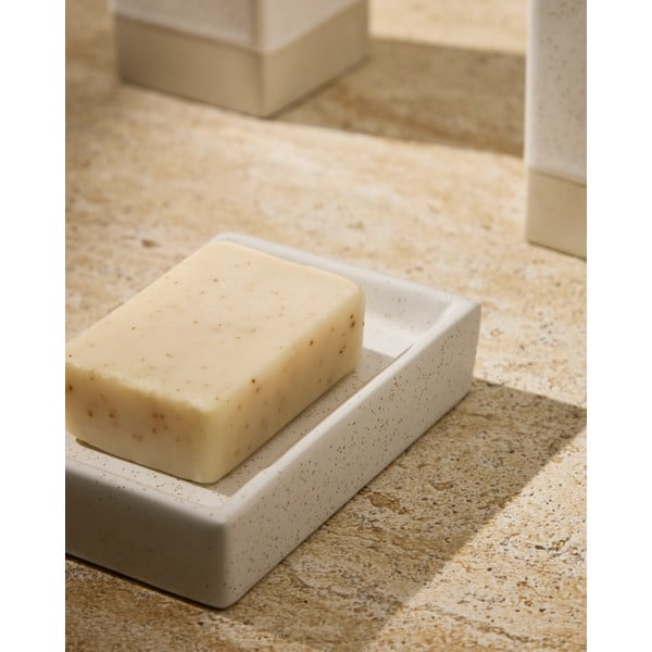 Krémová keramická nádobka na mydlo Careli – Kave Home-image-1