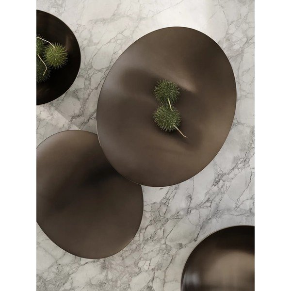 Dekoratívna tácka z nehrdzavejúcej ocele 35x42 cm Ondea – Blomus-image-4