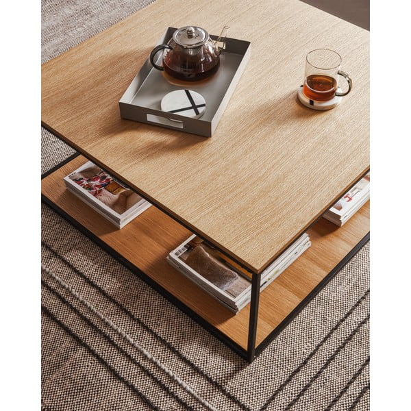 Konferenčný stolík s doskou v dubovom dekore 80x80 cm Yona - Kave Home-image-1