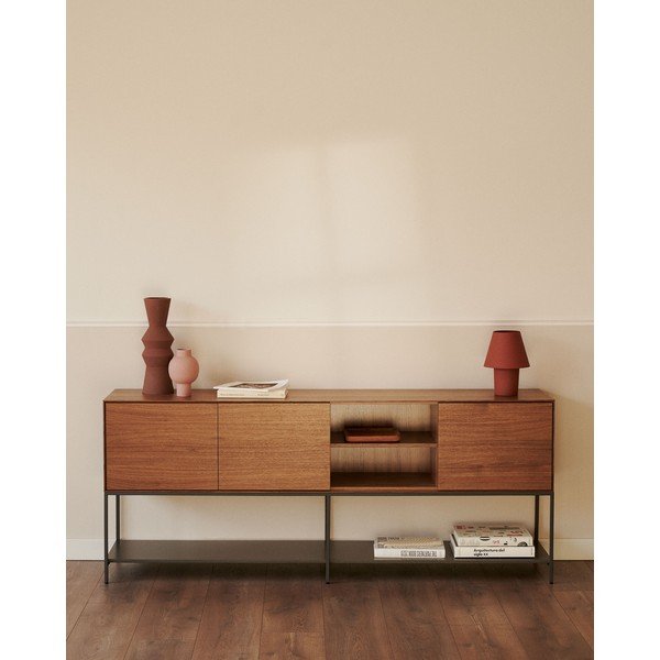 Nízka komoda v dekore orecha v prírodnej farbe 195x80 cm Vedrana – Kave Home-image-1