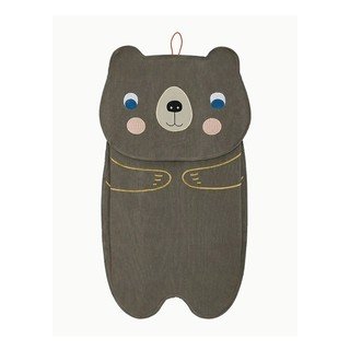Hnedý látkový závesný organizér Darling Bear – OYOY Mini