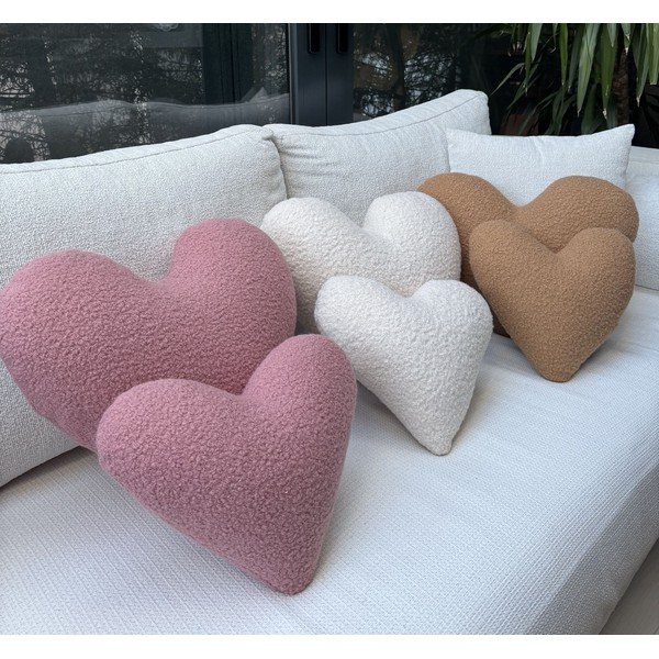 Dekoračný vankúš 38x33 cm Teddy Kalp – Mioli Decor-image-3