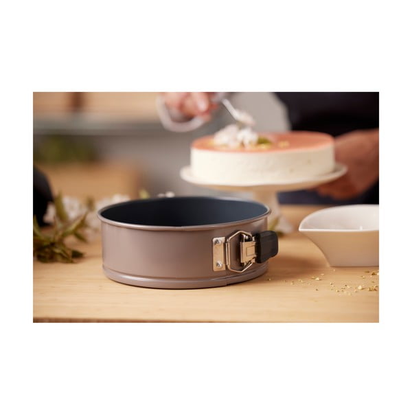 Oceľová forma na pečenie torty 3,1 l – Blomsterbergs-image-1