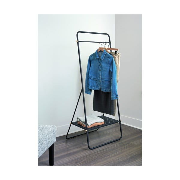 Čierny kovový vešiak s policou iDesign Arlo-image-4