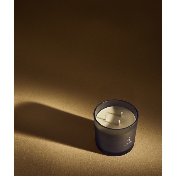 Vonná sviečka doba horenia 50 h Cozy Cashmere – Kave Home-image-2