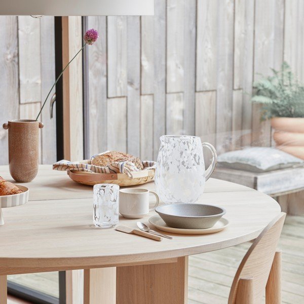 Jedálenská stolička z jaseňového dreva v svetlo prírodnej farbe Oy – OYOY Living Design-image-3