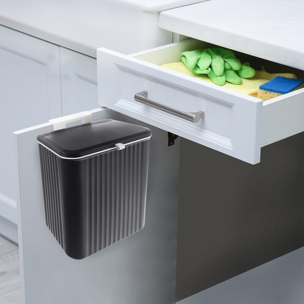 Čierny plastový odpadkový kôš 13 l – Orion-image-1