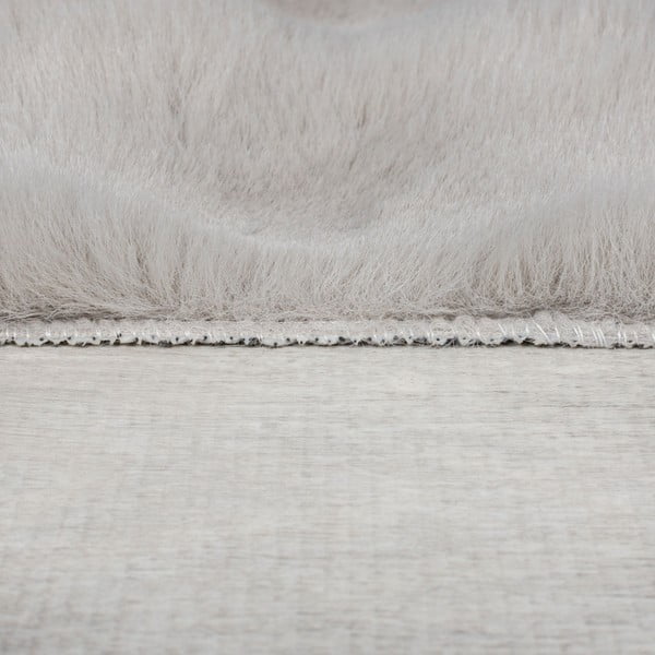 Svetlosivá syntetická kožušina 80x150 cm Waffle Faux Fur – Flair Rugs-image-4