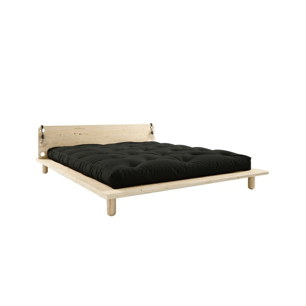 Dvojlôžková posteľ z masívneho dreva s čelom, lampičkami a čiernym matracom Comfort Karup Design Peek, 140 x 200 cm