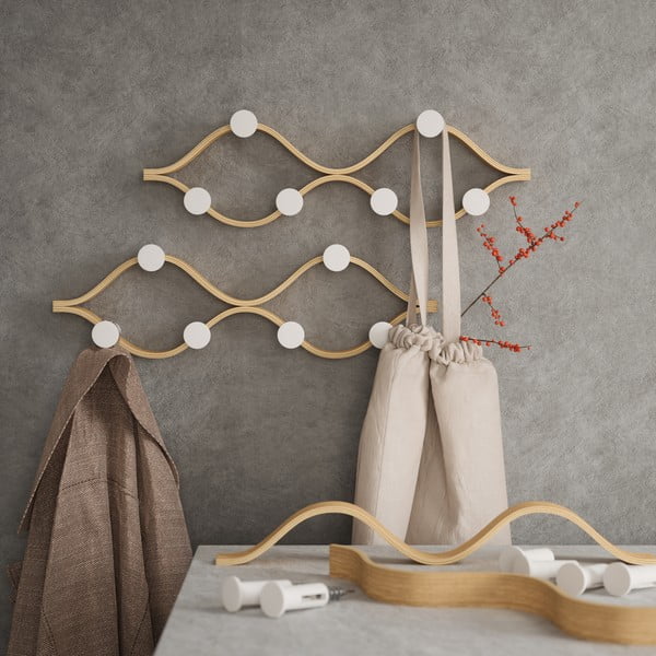 Nástenný vešiak z kaučukového dreva v prírodnej farbe Montage – Umbra-image-4