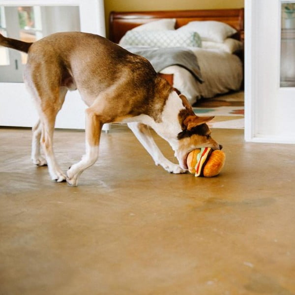 Hračka pre psa Hamburger Mini – P.L.A.Y.-image-1