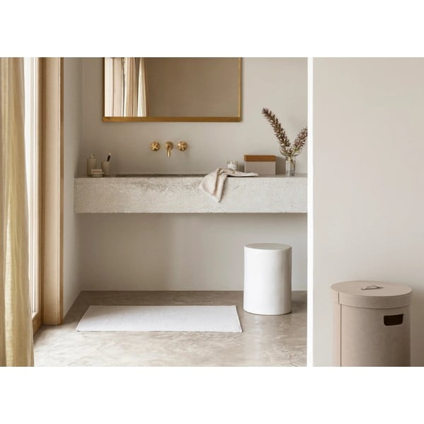 Tmavosivý téglik na zubné kefky z polyresínu Kua – Blomus-image-3