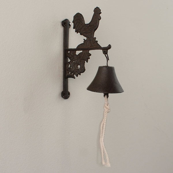 Nástenný liatinový zvonček s kohútom  Dakls