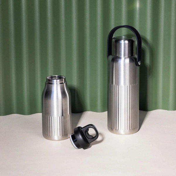 Termofľaša z nehrdzavejúcej ocele v striebornej farbe 500 ml Truls – Sagaform-image-2