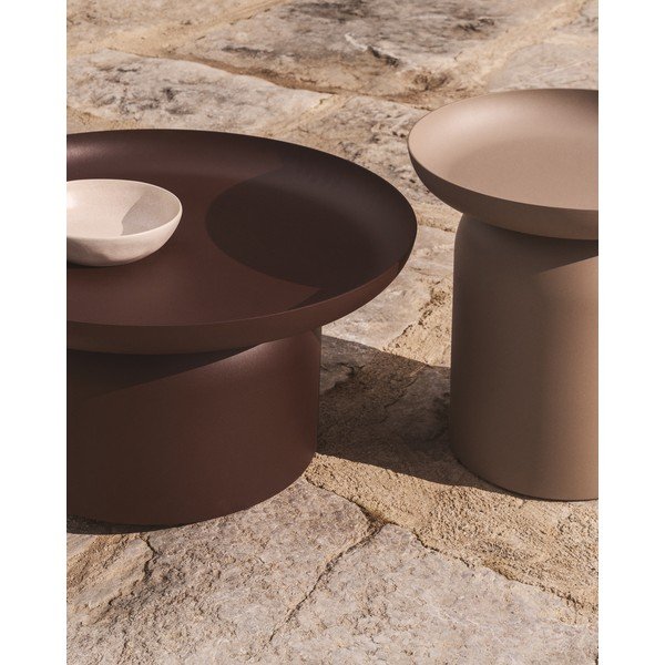 Kovový okrúhly Záhradný konferenčný stolík ø 70 cm Arcola – Kave Home-image-1