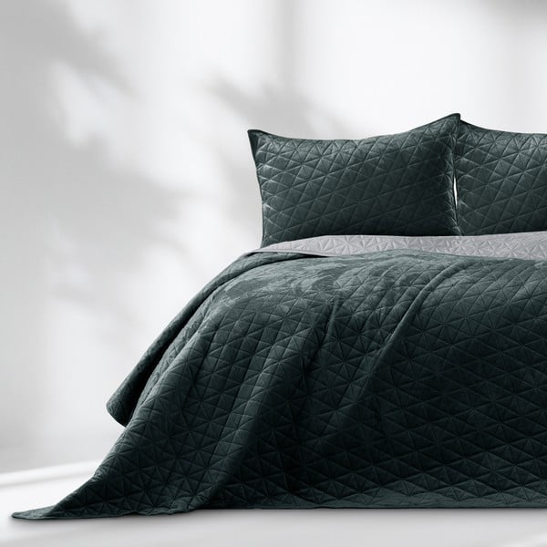 Tmavosivý zamatový prešívaný pléd 170x270 cm Laila – AmeliaHome