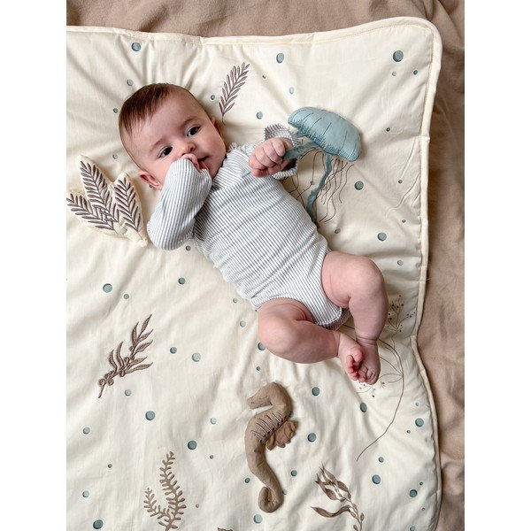 Svetložltá detská hracia podložka 80x80 cm Sea Garden – Cam Cam Copenhagen-image-1