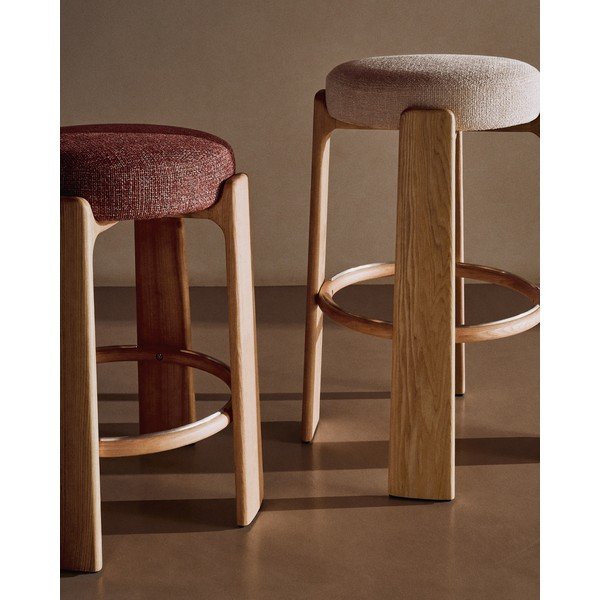 Béžová/v svetlo prírodnej farbe barová stolička z jaseňového dreva (výška sedadla 75 cm) Granite – Kave Home-image-4