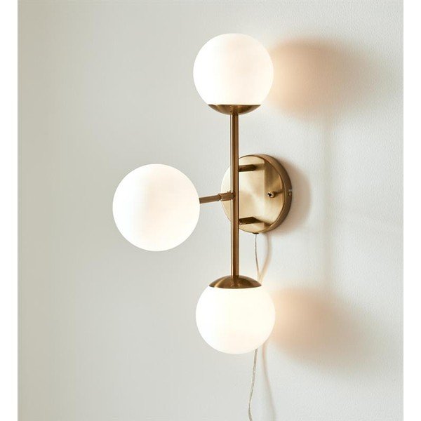 Biele nástenné svietidlo Markslöjd Trinity, výška 60 cm-image-1
