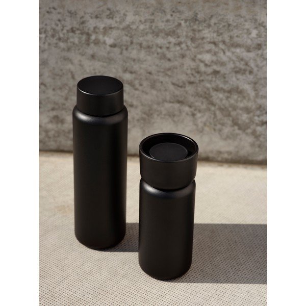 Čierny termo hrnček z nehrdzavejúcej ocele 400 ml Singles – Zone-image-1