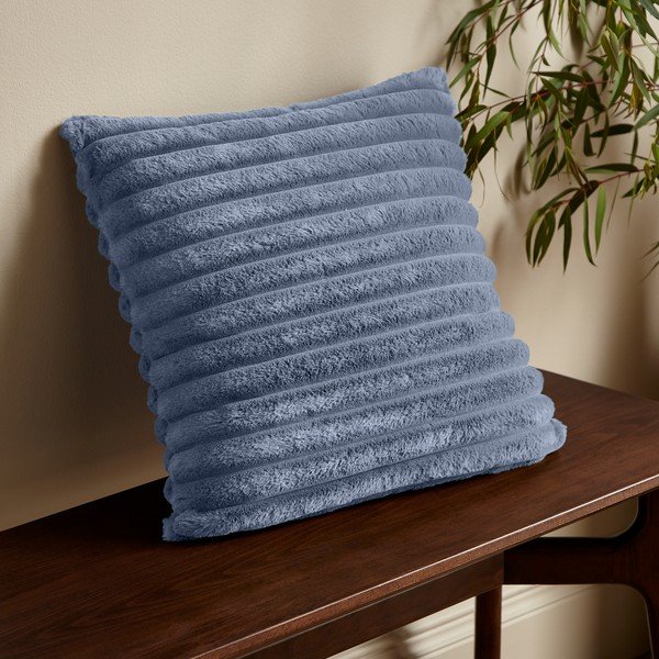 Dekoračný vankúš z mikroplyšu 45x45 cm Cosy Ribbed – Catherine Lansfield-image-1