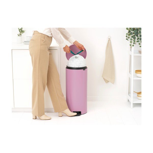 Ružový pedálový oceľový odpadkový kôš 30 l NewIcon – Brabantia-image-3