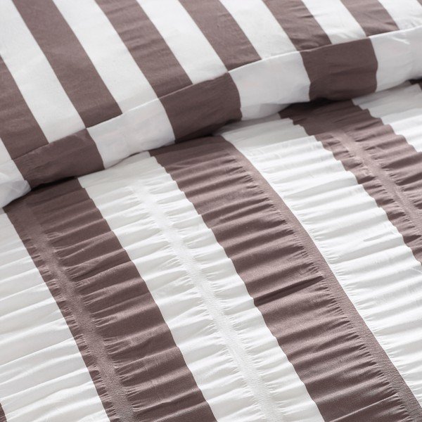 Tmavohnedé obliečky na dvojlôžko 200x200 cm Seersucker Frill Stripe – Catherine Lansfield-image-3