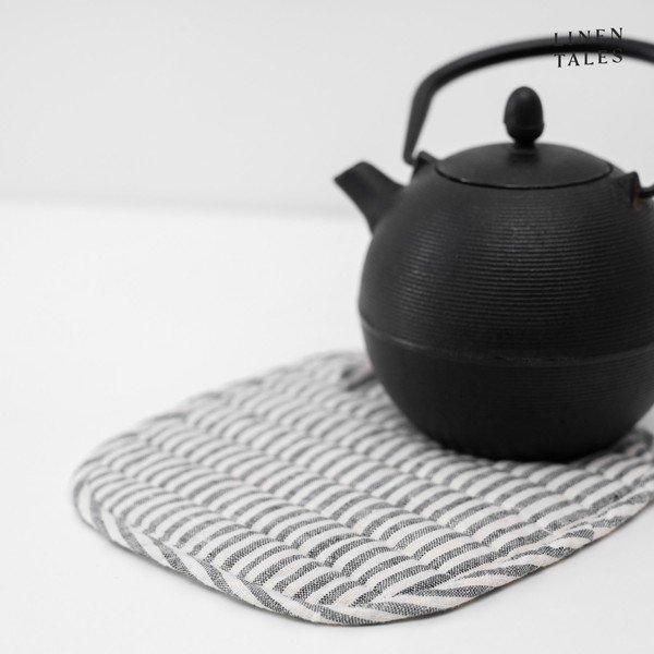 Ľanová chňapka Thin Black Stripes – Linen Tales-image-1