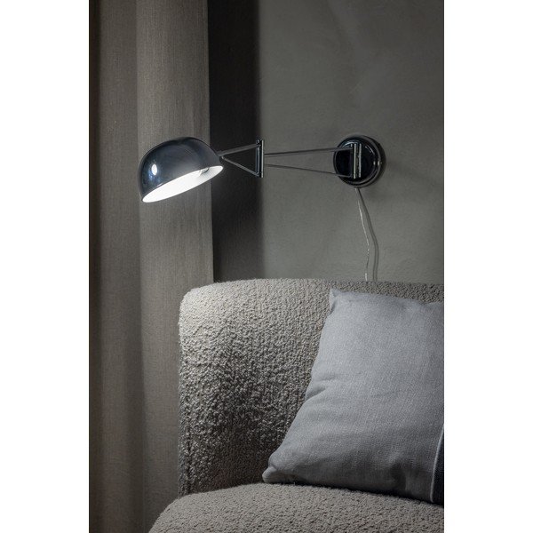 Nástenné svietidlo v striebornej farbe Portland – Markslöjd-image-1