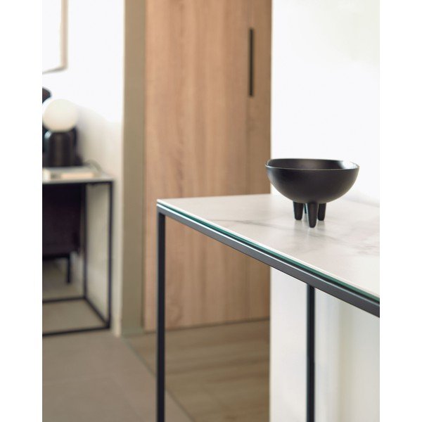 Čierno-biely konzolový stolík s keramickou doskou 30x110 cm Rewena – Kave Home-image-2