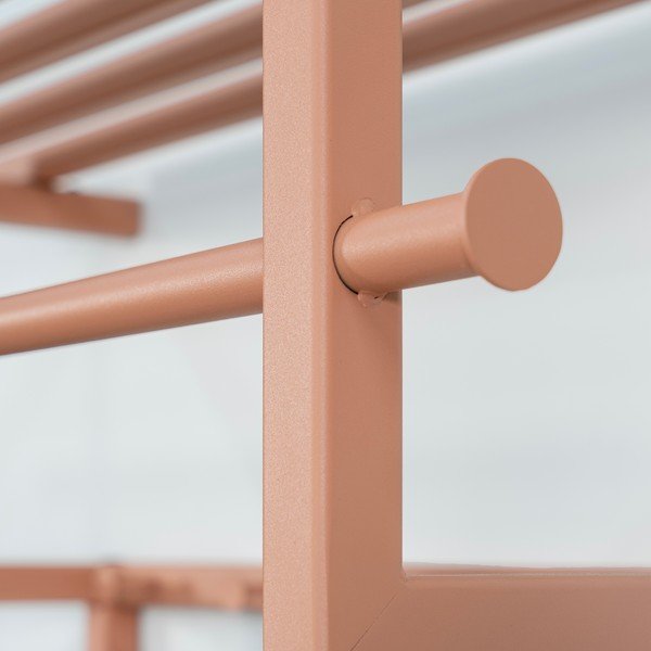 Kovový nástenný vešiak v lososovej farbe s poličkou 76 cm Rizzoli – Spinder Design-image-3