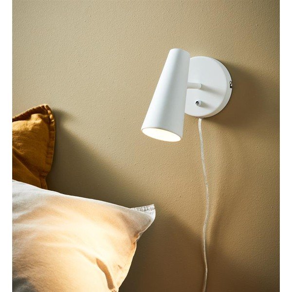 Biele nástenné svietidlo Markslöjd Crest, výška 17 cm-image-1