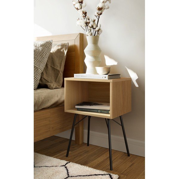 Nočný stolík v dekore duba v prírodnej farbe Rayburn - Woodman-image-1