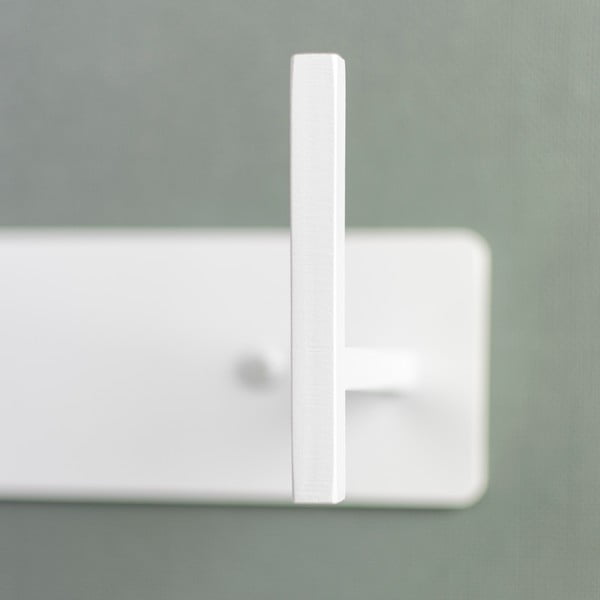 Biely kovový nástenný vešiak 44 cm Chapman – Spinder Design-image-4